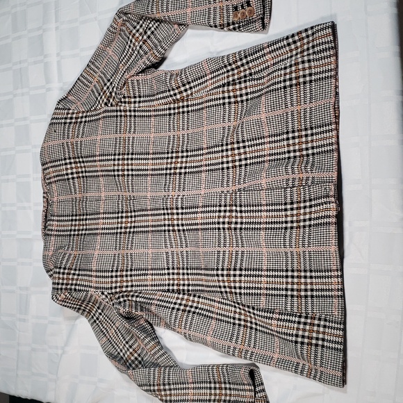🧥Old navy cotton button up plaid blazer in Medium 🧥 - Picture 6 of 10